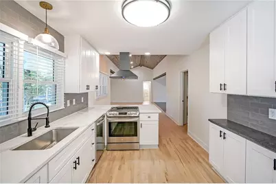 1923 Forest Green Drive NE, Atlanta, GA 30329 - Photo 17