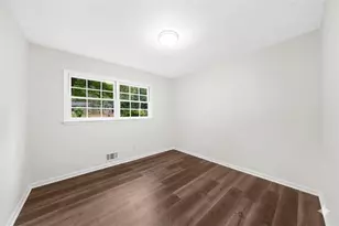 3022 Hillwood Dr NW, Lawrenceville, GA 30044 - Photo 11