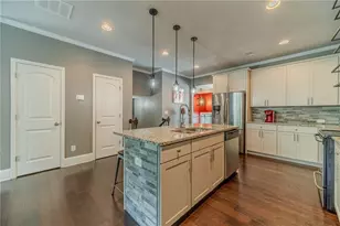 2193 Mission View Dr, Lawrenceville, GA 30043 - Photo 5