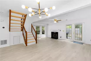 2883 Dresden Square Dr, Atlanta, GA 30341 - Photo 21