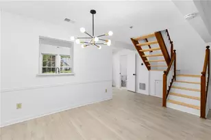 2883 Dresden Square Dr, Atlanta, GA 30341 - Photo 19