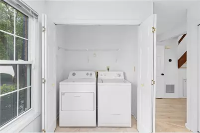 2883 Dresden Square Drive, Atlanta, GA 30341 - Photo 17