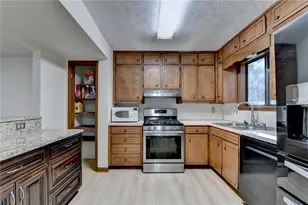 5527 Rails Way, Norcross, GA 30071 - Photo 11
