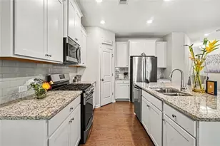 515 Elm Bluff Way, Lawrenceville, GA 30043 - Photo 5