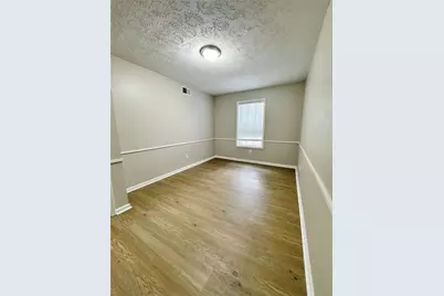 392 Harmony Grove Road, Lilburn, GA 30047 - Photo 17