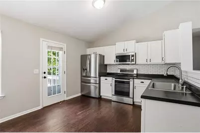 4098 Parks Road, Flowery Branch, GA 30542 - Photo 11