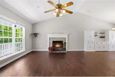 4098 Parks Road, Flowery Branch, GA 30542 - Photo 7