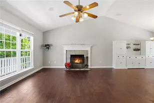 4098 Parks Rd, Flowery Branch, GA 30542 - Photo 7