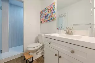 526 Gardenia Ln, Marietta, GA 30068 - Photo 11