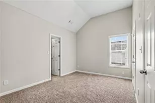 4489 Chestnut Lake Ave, Lithonia, GA 30038 - Photo 13