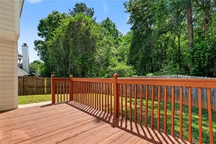 4489 Chestnut Lake Ave, Lithonia, GA 30038 - Photo 19