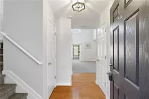 702 River Hill Dr, Lawrenceville, GA 30046 - Photo 5