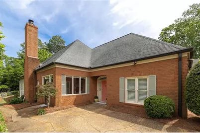 570 Rock Springs Road NE, Atlanta, GA 30324 - Photo 3