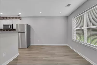 4522 Ravenwood Place, Union City, GA 30291 - Photo 11