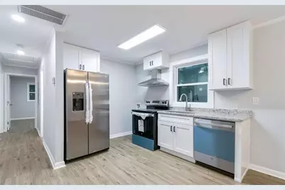 110 Hidden Brook Court, Atlanta, GA 30349 - Photo 7