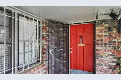 945 S Hairston Road, Stone Mountain, GA 30088 - Photo 5