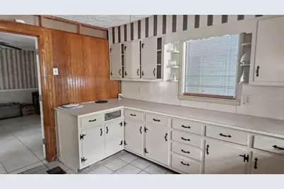 945 S Hairston Road, Stone Mountain, GA 30088 - Photo 21