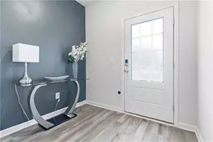 5321 Glade Park Dr, Lilburn, GA 30047 - Photo 5