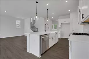 643 Dugout Dr, Lawrenceville, GA 30043 - Photo 19