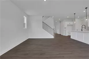 643 Dugout Dr, Lawrenceville, GA 30043 - Photo 13