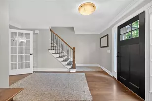 720 Paddock Ct, Alpharetta, GA 30009 - Photo 3