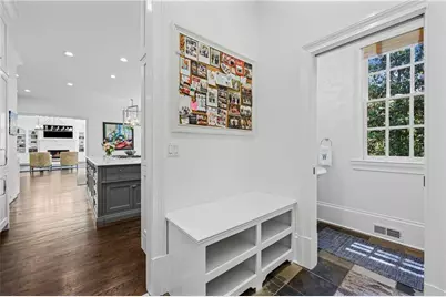 4371 Club Drive NE, Atlanta, GA 30319 - Photo 19