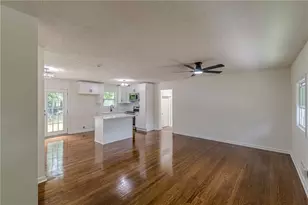 8285 Hemlock Dr, Jonesboro, GA 30238 - Photo 7