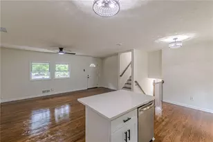 8285 Hemlock Dr, Jonesboro, GA 30238 - Photo 17