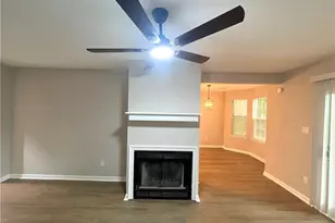 5843 Summerglen Ln, Atlanta, GA 30349 - Photo 7