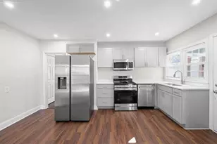 2506 Maple St, East Point, GA 30344 - Photo 7