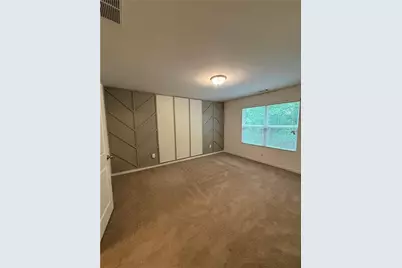 2330 McKenna Square Drive, Lithonia, GA 30058 - Photo 7