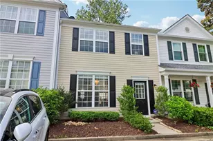 10900 Wittenridge Dr, Alpharetta, GA 30022 - Photo 5