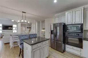 4880 Stone Moss Path, Hoschton, GA 30548 - Photo 19