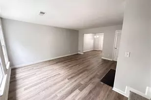 237 Chads Ford Way, Roswell, GA 30076 - Photo 3