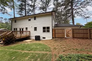 1772 Huntingford Dr, Marietta, GA 30068 - Photo 35