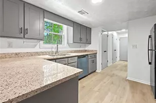 7156 Whitfield Dr, Riverdale, GA 30296 - Photo 13