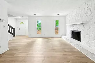 7156 Whitfield Dr, Riverdale, GA 30296 - Photo 9