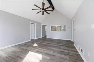 4380 Cary Dr, Snellville, GA 30039 - Photo 7