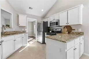 5627 Blanchard Pl, Sugar Hill, GA 30518 - Photo 11