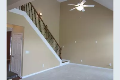 390 Vinings Vintage Circle, Mableton, GA 30126 - Photo 7