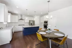 121 Crest Brooke Dr, Canton, GA 30115 - Photo 17