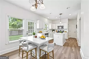 877 Dunlin Fields Dr, Lawrenceville, GA 30044 - Photo 7