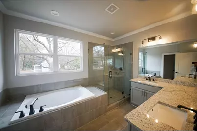 1740 Bolton Road NW, Atlanta, GA 30318 - Photo 11