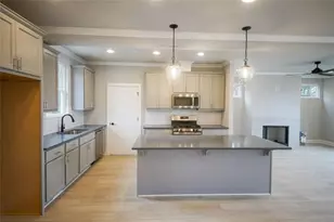 1740 Bolton Rd NW, Atlanta, GA 30318 - Photo 11