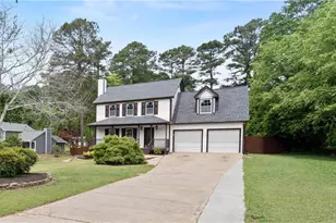 1020 Forest Park Ln, Suwanee, GA 30024 - Photo 1