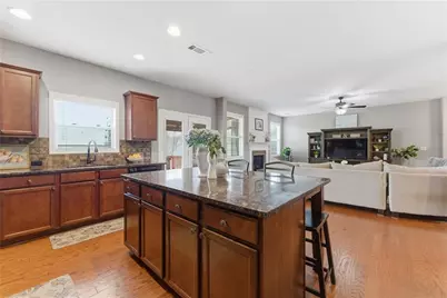 607 Ceremony Way, Acworth, GA 30102 - Photo 9