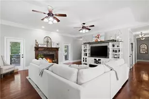 310 Gaines Rd SE, Dalton, GA 30721 - Photo 7