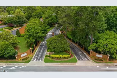 25104 Plantation Drive NE, Atlanta, GA 30324 - Photo 29