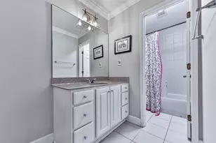 25104 Plantation Dr NE, Atlanta, GA 30324 - Photo 13