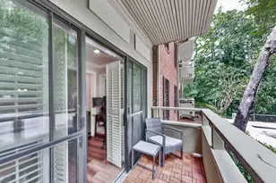 25104 Plantation Dr NE, Atlanta, GA 30324 - Photo 21
